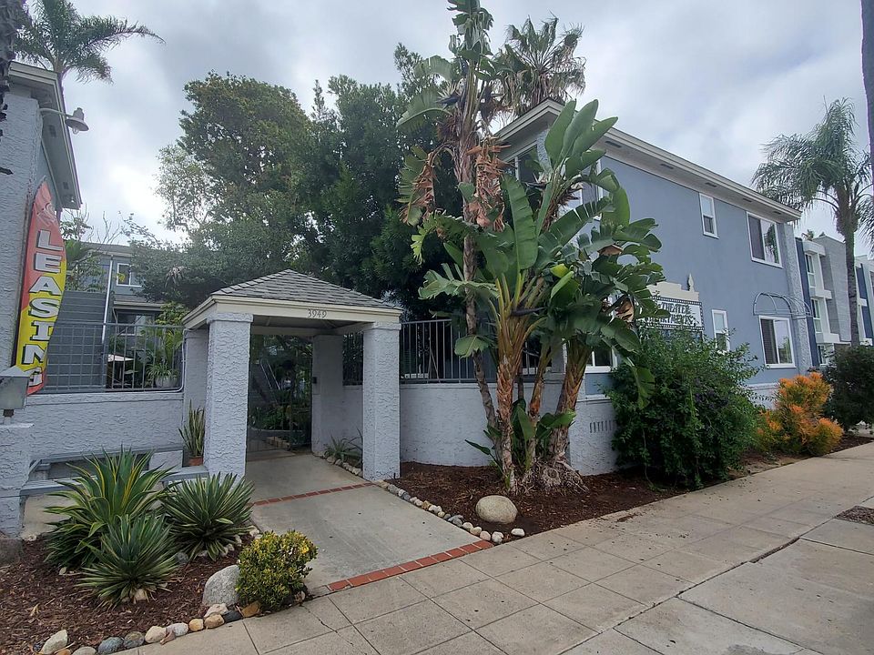 1st image of 3949 Kansas St #9