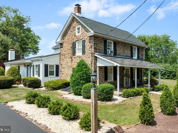 1202 Hilltown Pike, Hilltown, PA 18927