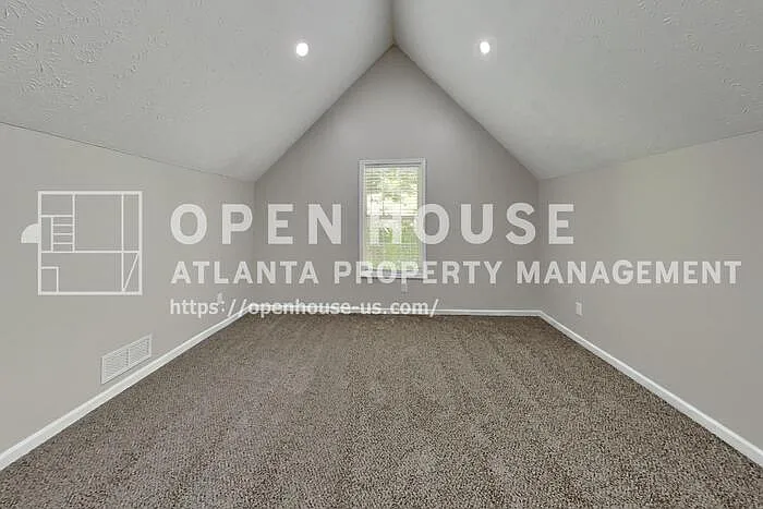 620 Gregory Manor Dr SW — Photo 11