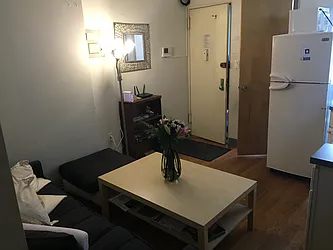 Rented by Kenneth Rosenblum, LREB