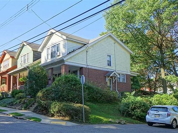 2nd image of 500 Hastings St