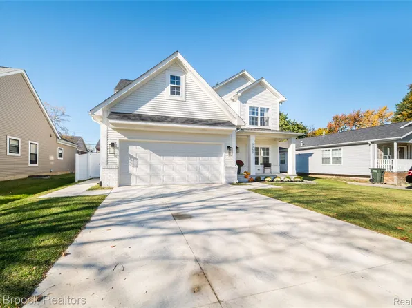 3350 Rockhaven Ave, Rochester Hills, MI 48309