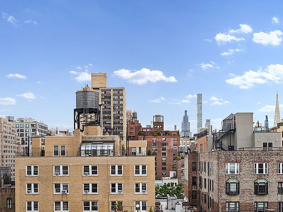 2nd image of 167 E 82nd St APT 10A