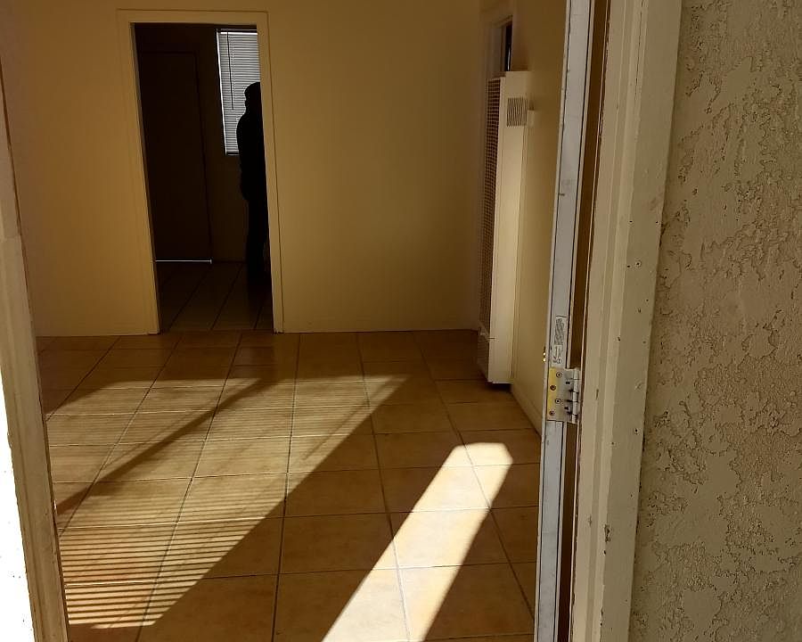 1st image of 304 Mary Anne St