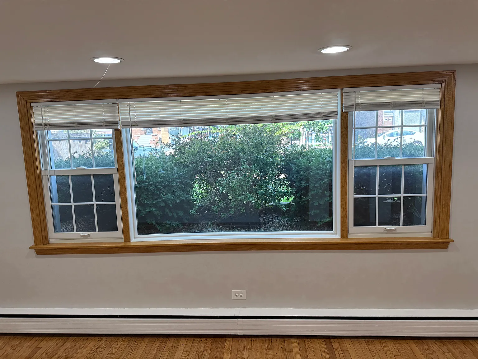 5807 W Addison St — Photo 4