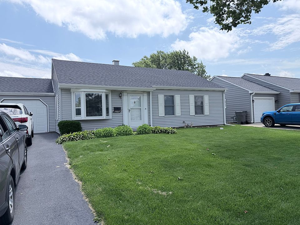 1st image of 15013 Huntington Ct