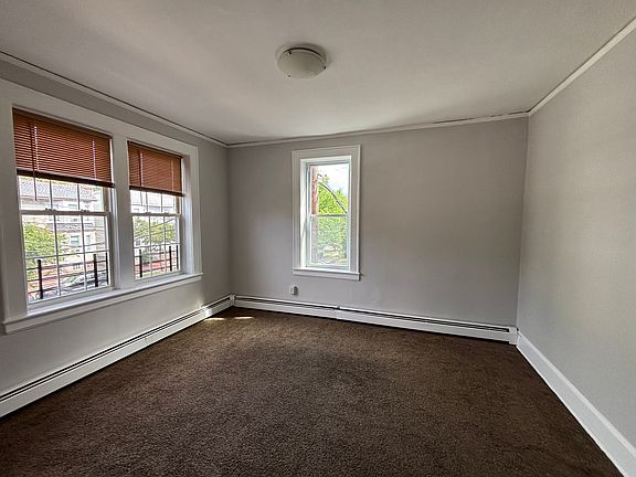 5th image of 230 Watchung Ave