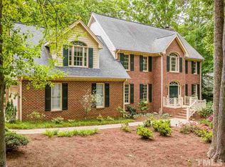309 Lochside Dr, Cary, NC 27518