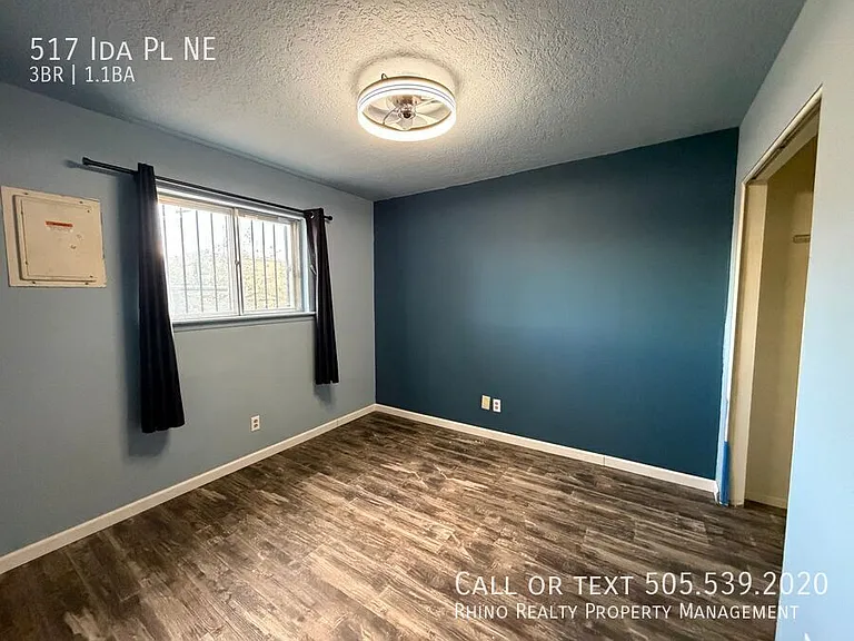 517 Ida Pl NE — Photo 13