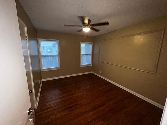 3rd image of 3748 Aransas St