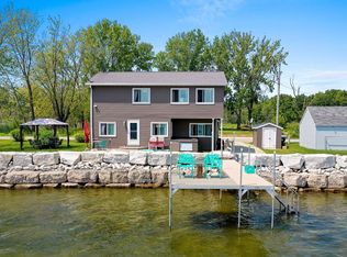 3904 Sand Bay Point Rd, Sturgeon Bay, WI 54235