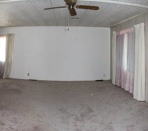 3rd image of 302 Maui Cir #302