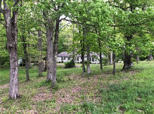 661 Nelson Rd, Farmington, PA 15437