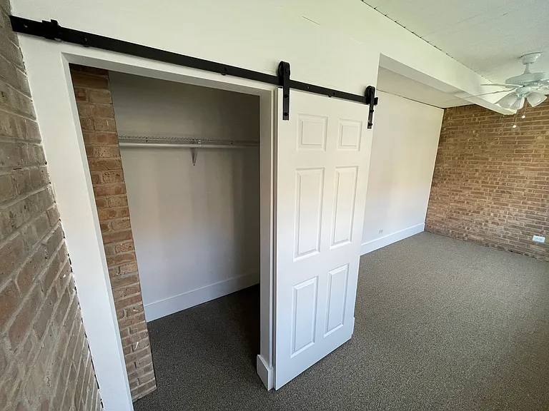 4855 N Hermitage Ave #7 — Photo 6