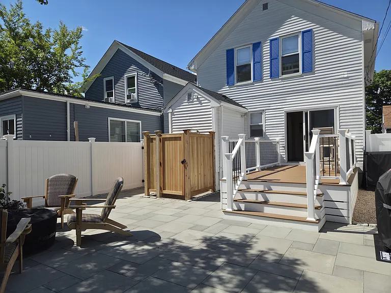 33 Slocum St — Photo 23