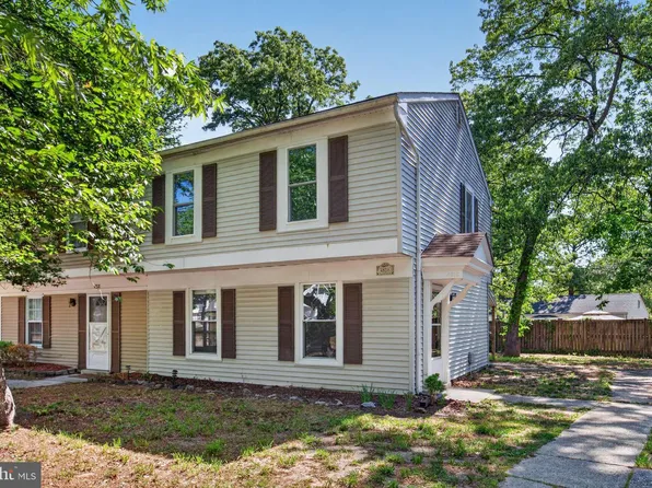 4816 Underwood Ct, Waldorf, MD 20602