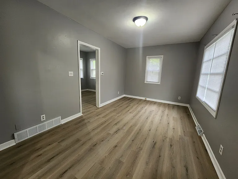 151 French St — Photo 2