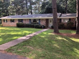 234 Iris Ln, Pineville, LA 71360