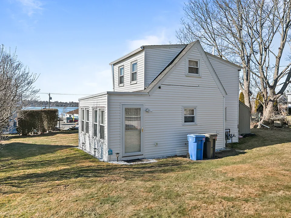30 Warren Ave #A
