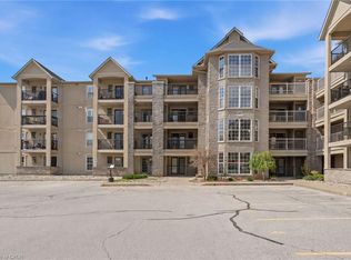 1451 Walkers Line #216, Burlington, ON L7M 4P1