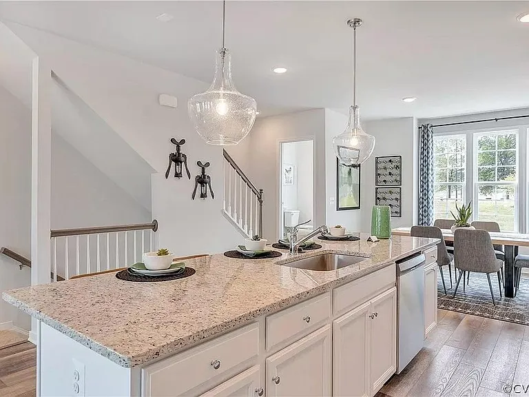 653 Rivanna Hill Rd — Photo 10