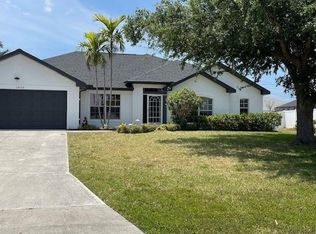 3806 SW 15th Pl, Cape Coral, FL 33914