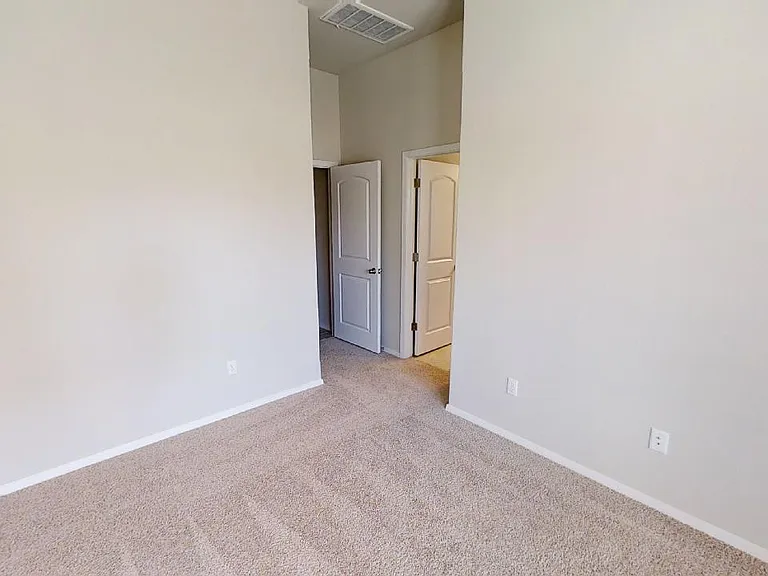 185 Heather Glen Way — Photo 13