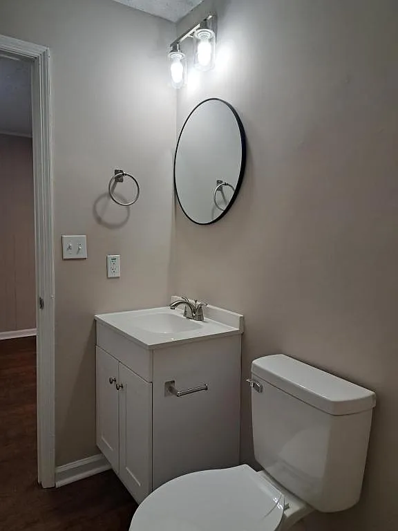140 Prentice Pl — Photo 3