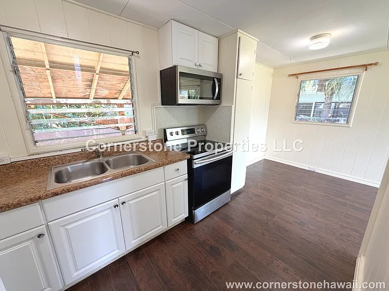 528 Oneawa St — Photo 6