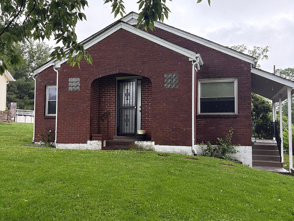 1st image of 1 Garnett Ave