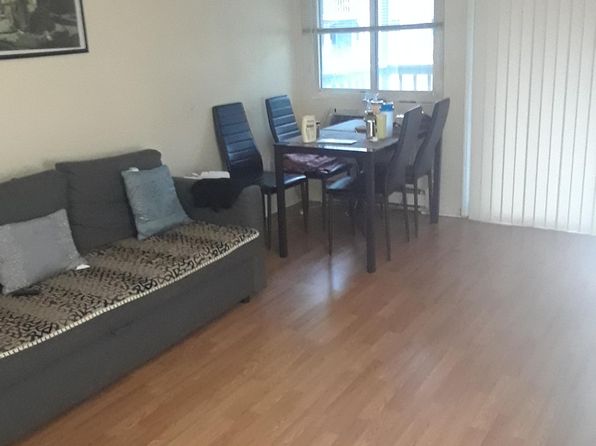 7 Padanaram Rd