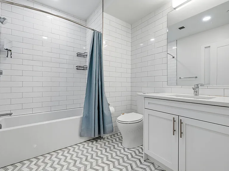 301 Border St #302 — Photo 26