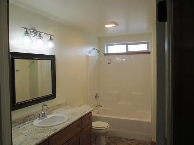 1711 Euclid Ave — Photo 6