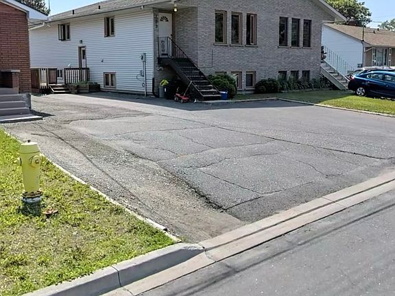 4th image of 129 Dorothy St