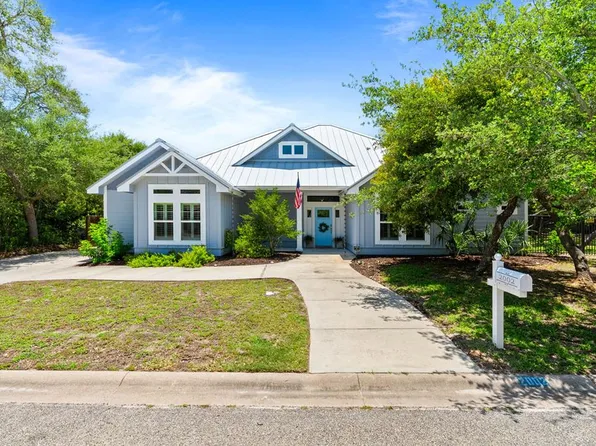 2002 Crescent Loop #2004, Rockport, TX 78382