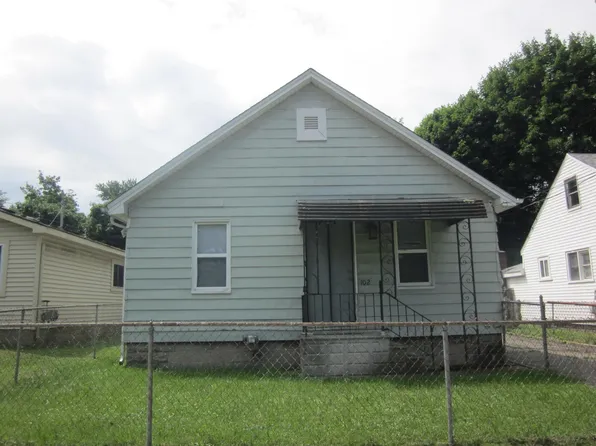 102 Maines St, Pontiac, MI 48342
