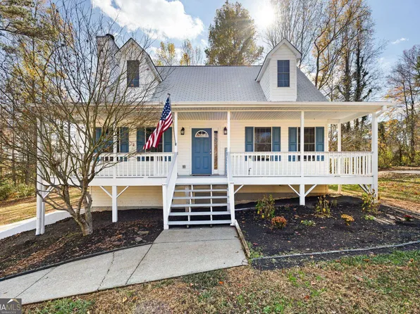 51 Canterbury Dr, Dallas, GA 30157