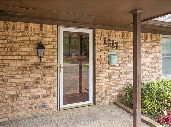 4th image of 1617 Camero Dr