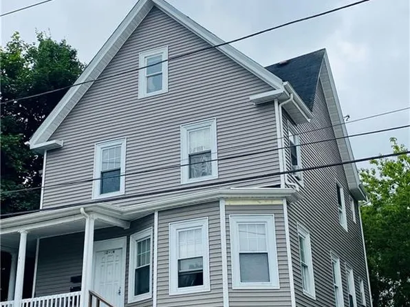 52 Sassafras St, Providence, RI 02907