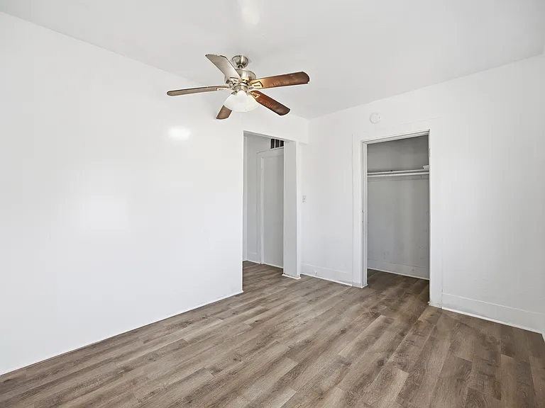 728 Lincoln St #C — Photo 15