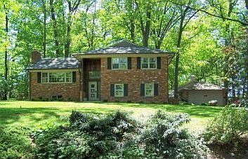 1st image of 2932 Beau Ln