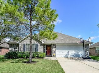 5113 Lockhart Dr, Pearland, TX 77584