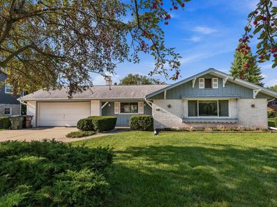 12945 W Brentwood DRIVE, New Berlin, WI, 53151