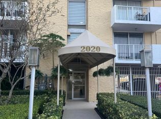 2020 NE 135th St APT 811, North Miami, FL 33181