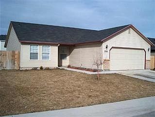1st image of 3115 Village Green St