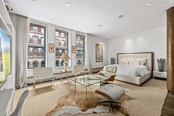 Rented by Compass | media 19