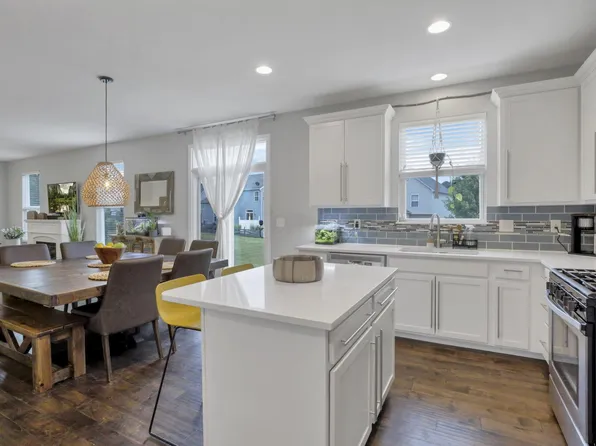 259 Park Ridge Ln, Newark, OH 43055