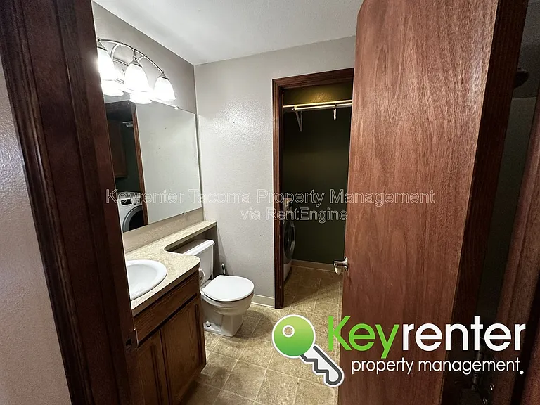 14415 SE 9th St — Photo 11