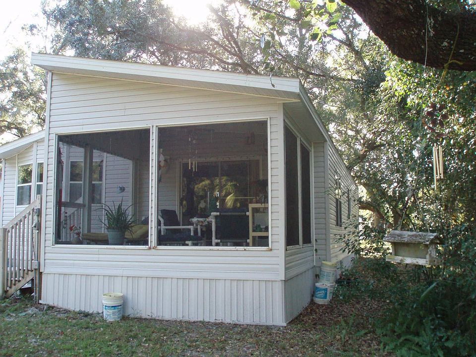 screen room with view of canal