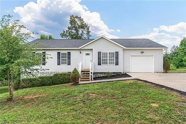 1st image of 5887 Sparrow Dr